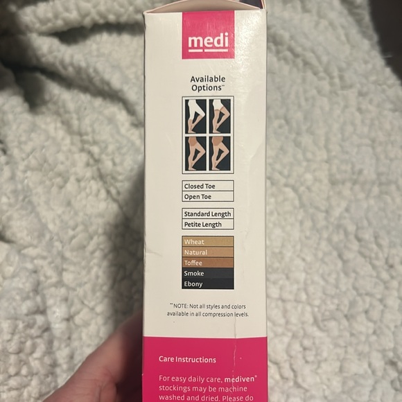 Mediven 42606 compression 15-20mmHg natural closed toe thigh w/topband VI - Picture 2 of 5